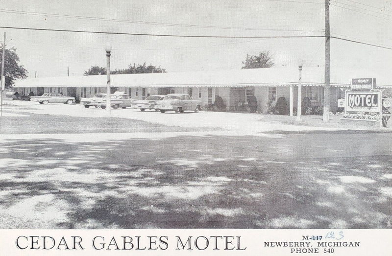 Cedar Gables Motel (Bs Hive Motel) - Vintage Postcard (newer photo)